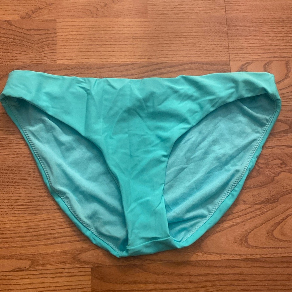 Full coverage bikini bottoms